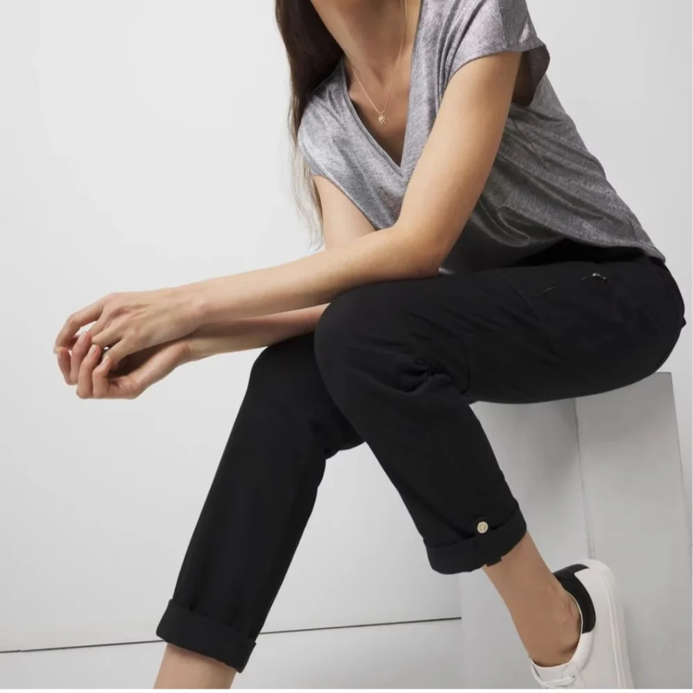White House Black Market Pret-A-Pedi Straight Cropped Pants Black 2 - Picture 3 of 9